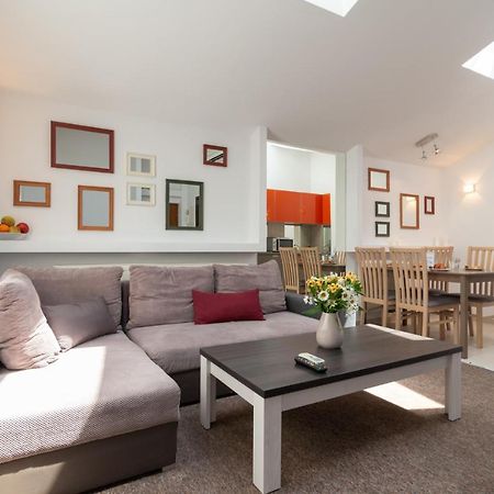 Appartamento Friendly Family Loft In The Center Cracovia Esterno foto